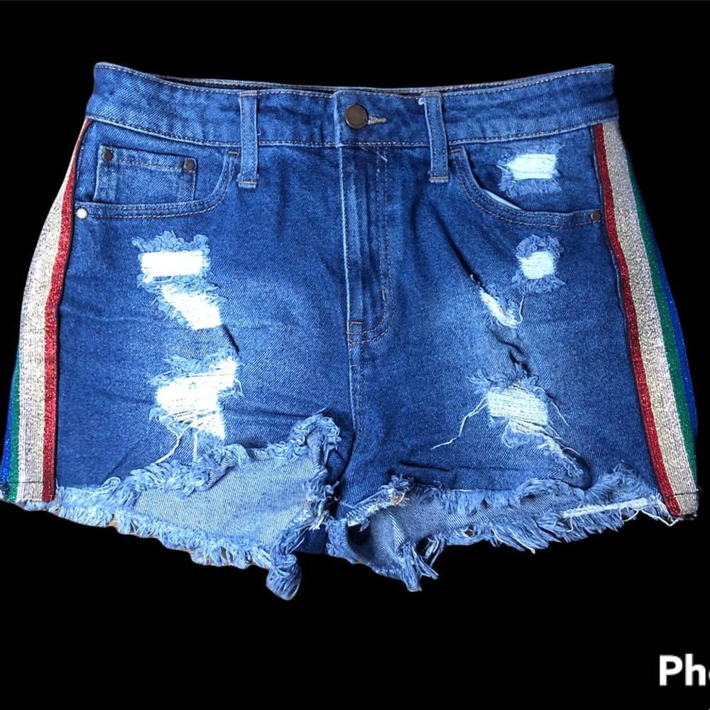 2/$17 🤑Rainbow Sparkle Distressed Shorts Sz 7